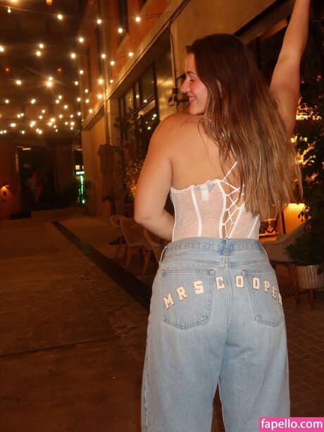 Esther Burden OnlyFans