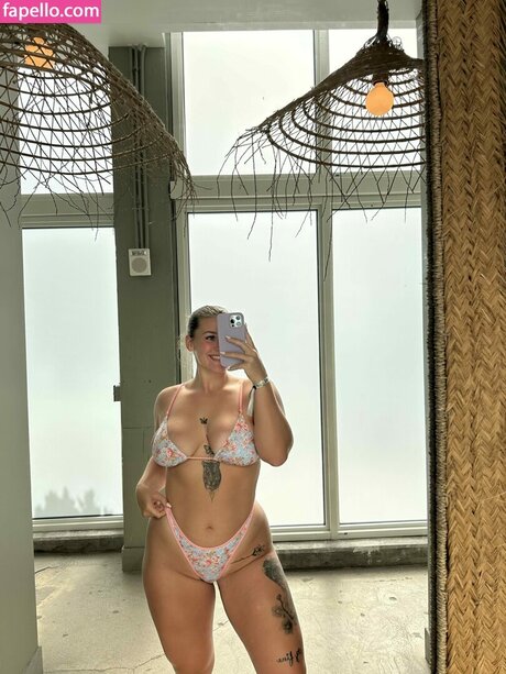 Esther Burden Leaked OnlyFans Nacktbilder