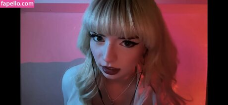 Emma s MySpace OnlyFans Model Bilder