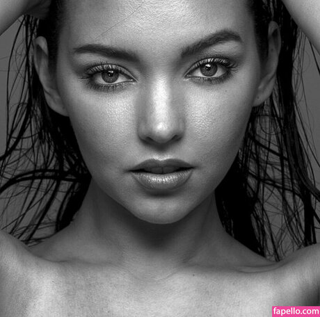 Jessie Farrell OnlyFans Leak