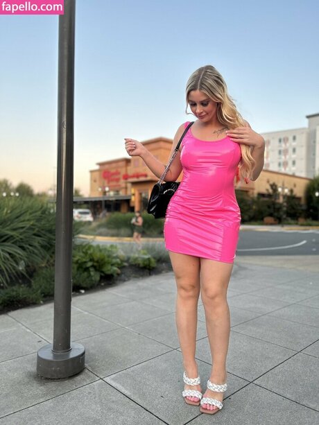 Thickbarbiegirl Nacktbilder von OnlyFans geleakt