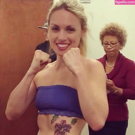 Heather Hardy Nacktpornos auf OnlyFans