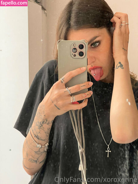 xoroxenne OnlyFans-Komplettinhalte