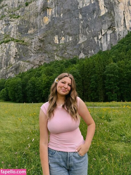 Hailey Johnson Nacktpornos auf OnlyFans