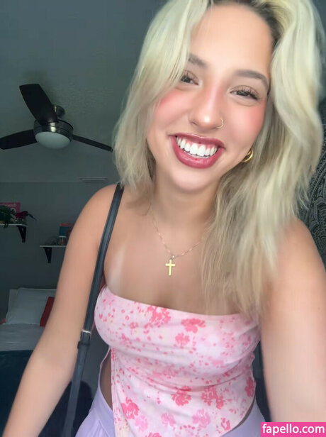 Cloud ASMR OnlyFans