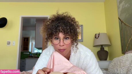 VibeWithMolly OnlyFans-Archiv