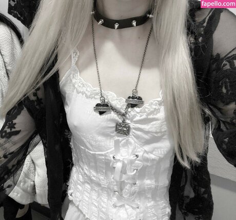 veildose OnlyFans Nackt Leak