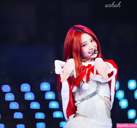 Huh Yunjin_ Titten OnlyFans