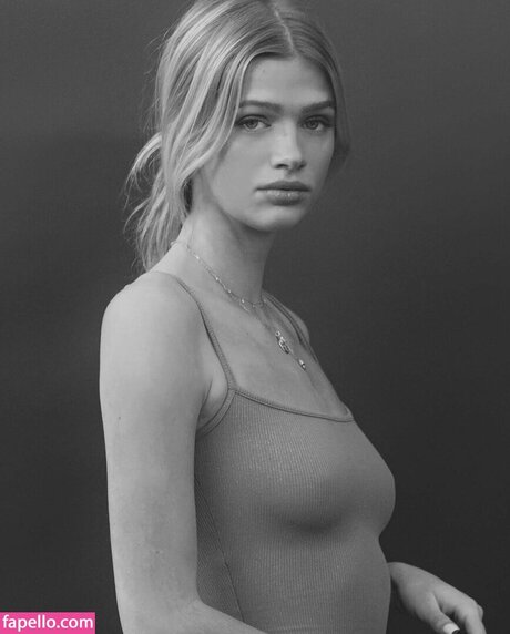 Sarah Hands Neuer OnlyFans Leak