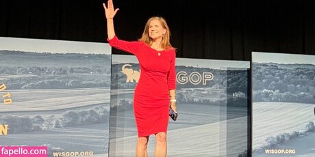 nancymace Sex auf OnlyFans