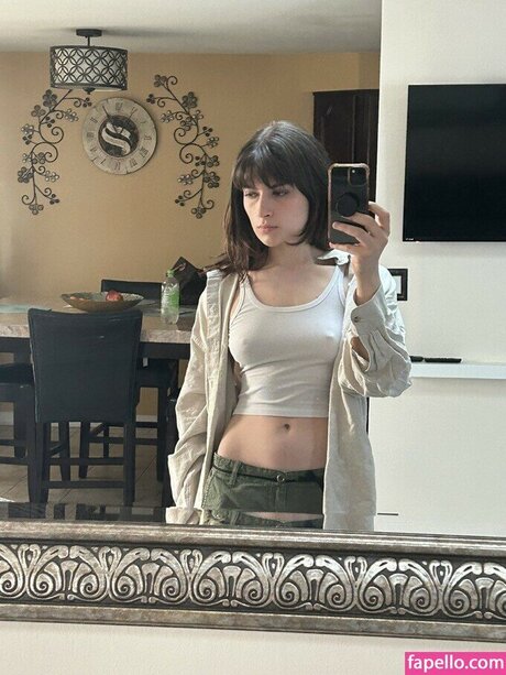 Squirtstain OnlyFans Bilder nackt