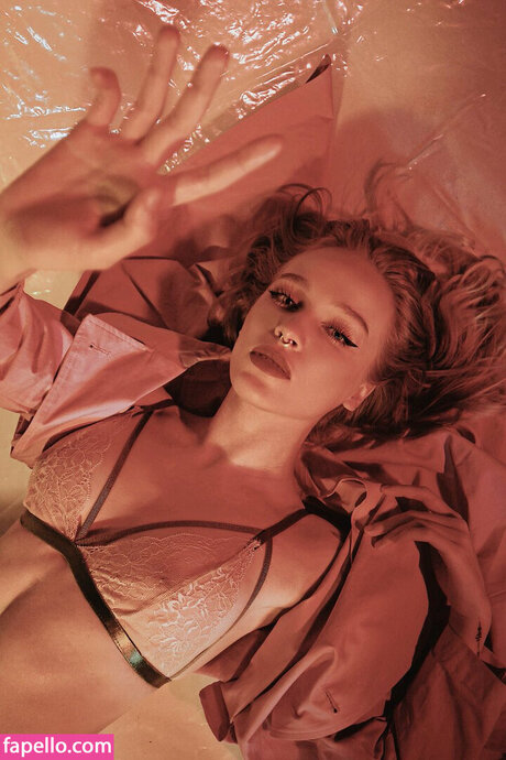 albertaberlin Nacktbilder von OnlyFans