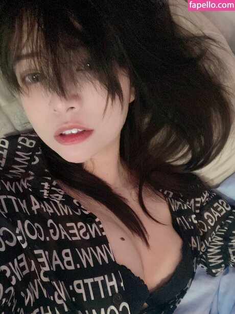 Angelakuo OnlyFans Nacktbilder geleakt