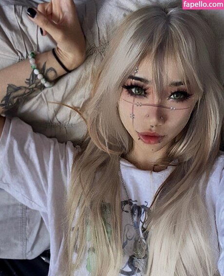 eggspringroll OnlyFans-Bilder