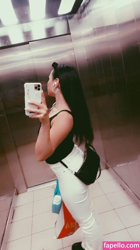 Alexandra Hetland Johnsen Only ...