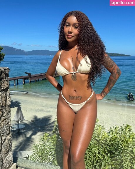 Giovanna Jacobina OnlyFans Archiv