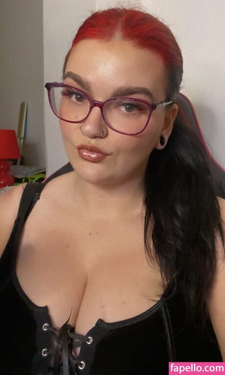 schwarze lesbische onlyfans heiß sexy Fotos