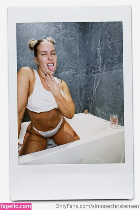 Simone Christensen Geleakte OnlyFans-Inhalte