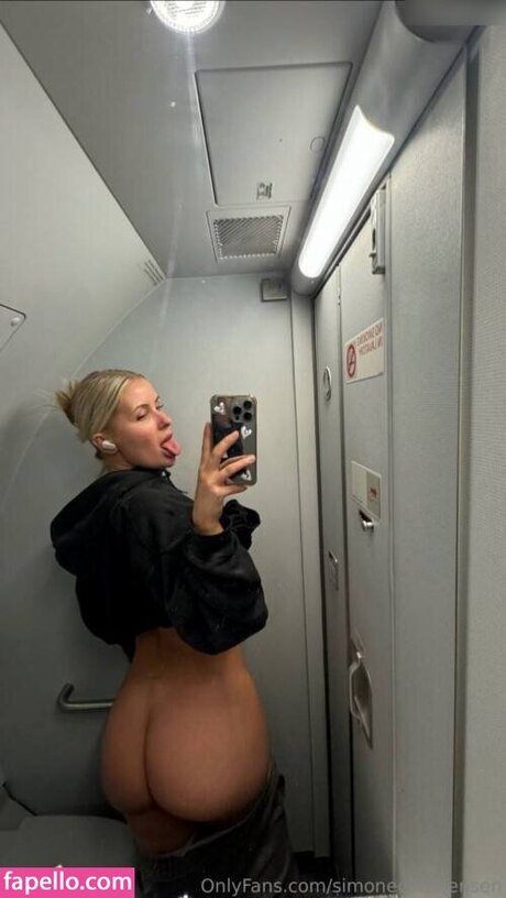 Simone Christensen OnlyFans Pornografie