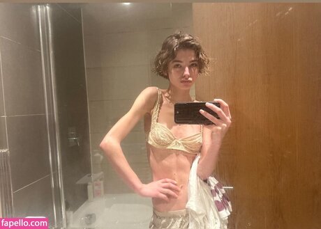 Ava Kalitowski Nacktbilder OnlyFans Leak