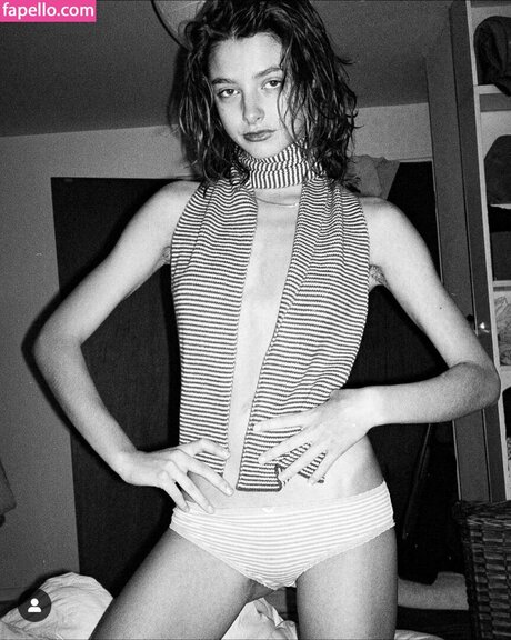 Ava Kalitowski OnlyFans explizite Inhalte