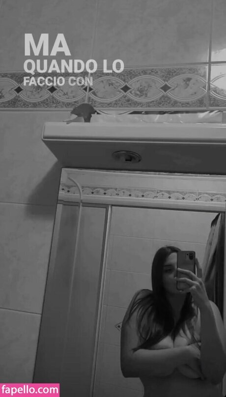 Manuela Mulligh OnlyFans Bilder