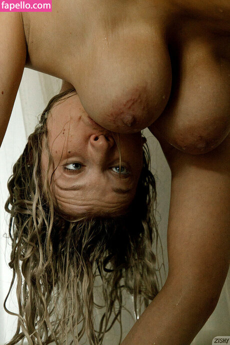 rightguy OnlyFans Bilder