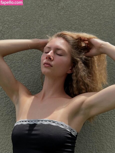 Keira Lhotan OnlyFans Nacktbilder