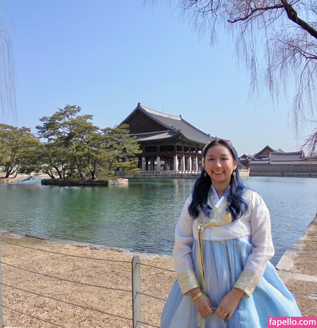 Sophia Phan Nacktpornos auf OnlyFans