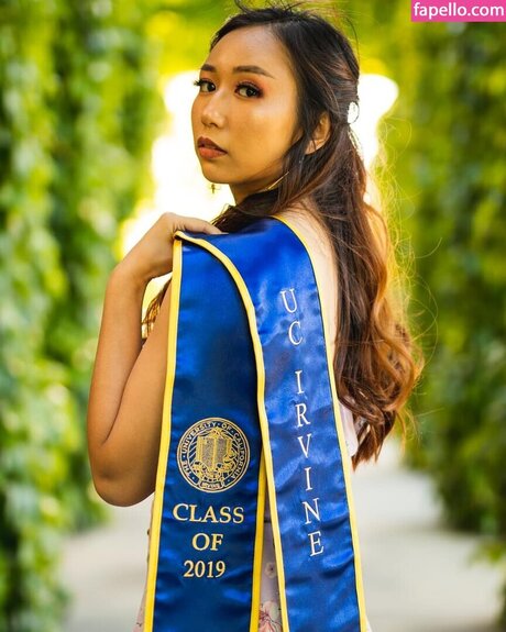 Sophia Phan Nacktbilder OnlyFans