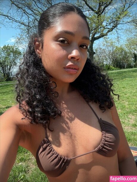 Sasha The Sommelier OnlyFans kostenlos