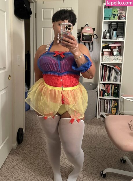 Nomfwanime OnlyFans-Leaks