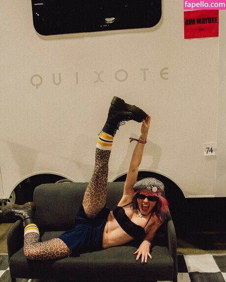 Ava Maybee Leak von OnlyFans-Inhalten