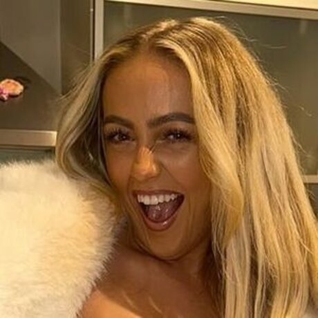 South Shields Nacktbilder von OnlyFans geleakt