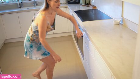 Hands On Katie OnlyFans Nackt Content