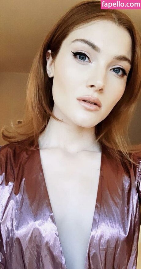 Skyler Samuels Nacktbilder geleakt OnlyFans Nacktporno