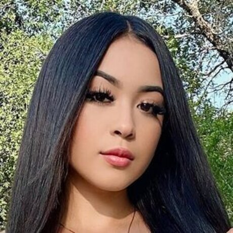 America Cuevas OnlyFans-Seite