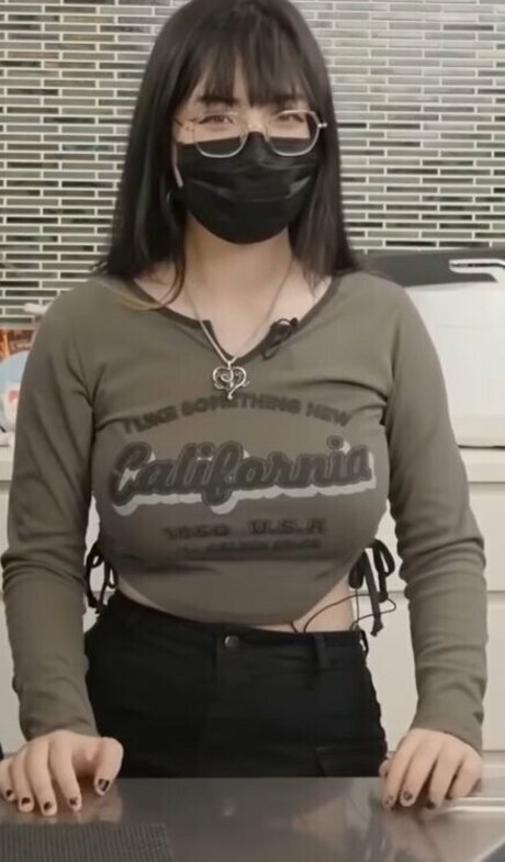 Harriet Barnes Nackt auf OnlyFans