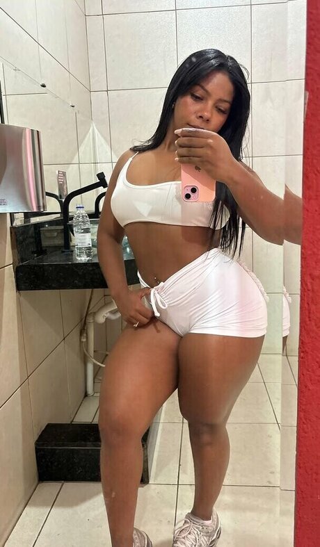 Gabibombom_ OnlyFans-Leak