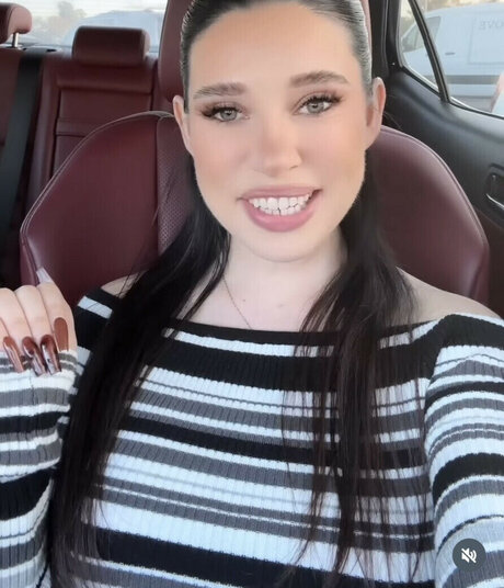 Baeeeeelyn Nackt OnlyFans