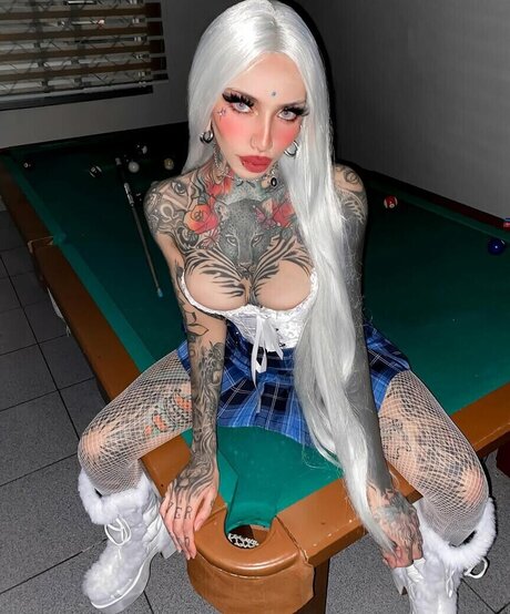 Divinajuventu OnlyFans Leaks Gratis