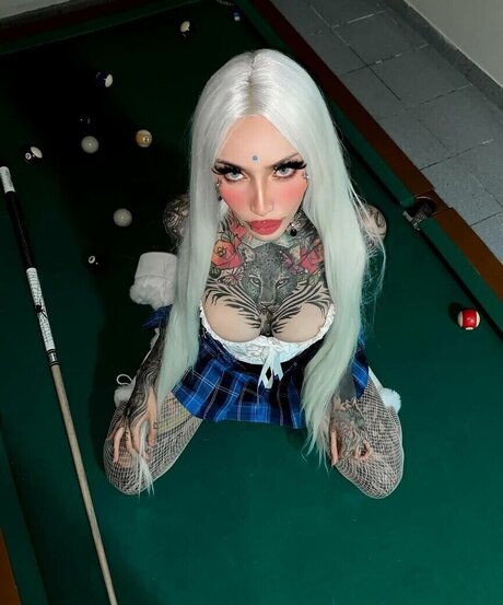 Divinajuventu Leaked OnlyFans Pornografie