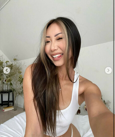 Ena Lor Hmong Nacktbilder OnlyFans Geleakt