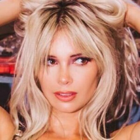 Louisa Marie OnlyFans X