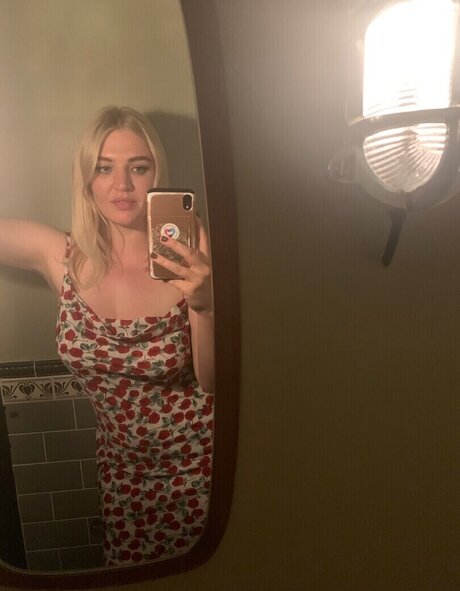 Rebecca Lucy Taylor Sexy OnlyFans