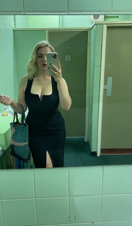 teen oben ohne nur fans schön nackt Fotos