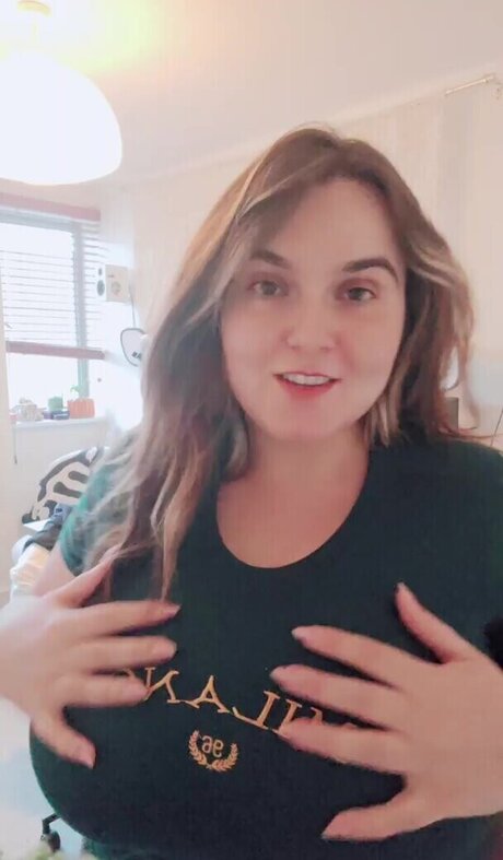 Emilywiththejuice Sexy OnlyFans