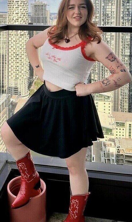 Eleanor Neale OnlyFans gratis