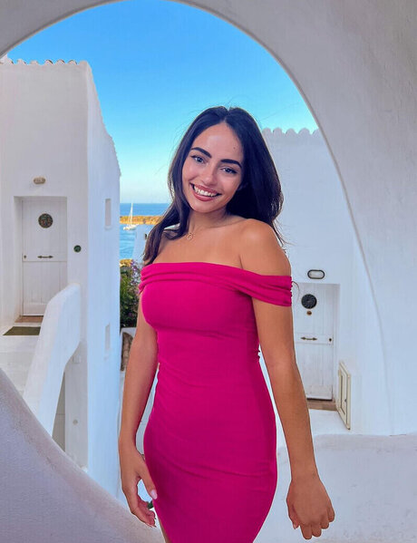 Iris Miquel Nacktbilder von OnlyFans geleakt