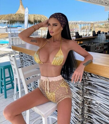 Adina Tatiana OnlyFans Nackt Leak